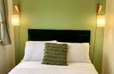 Rhubarb Retreat - Stylish House, Sleeps 5, 10 mins to Durham City & Parking & Garden - Foto 59