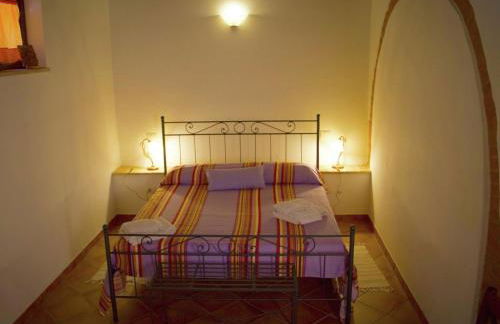 Holiday Home in Pietrafitta Near Lake Trasimeno - Photo 4