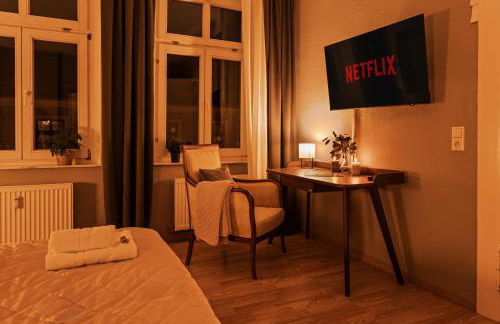 SOLARIS - COZYHOMZ - ALTSTADT - AN DER ELBE - für Paare - S-BAHN DD - Foto 36