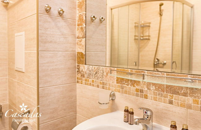 Cascadas Family Resort - Photo 31