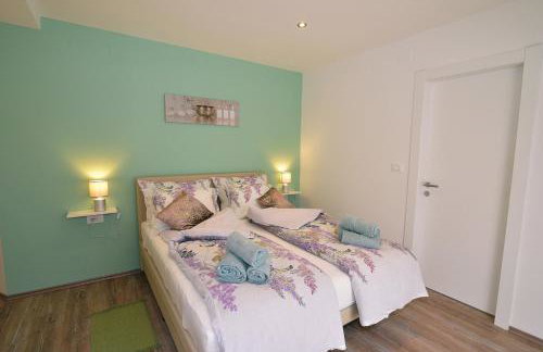 Villa Perla with swimming pool, Lovran - Opatija - Photo 38