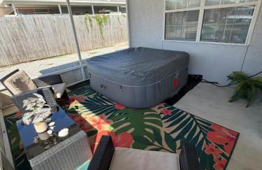 Lux min to Beach and Hospital with Hot Tub - Foto 58