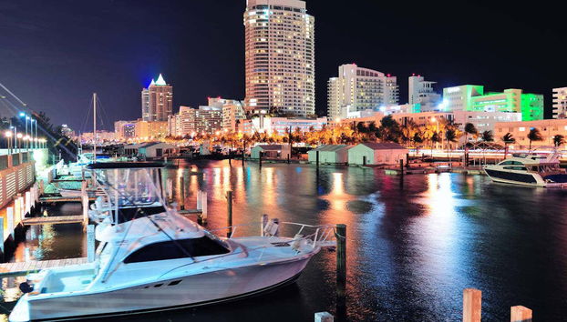 Miami Night Bus Tour - Photo 3