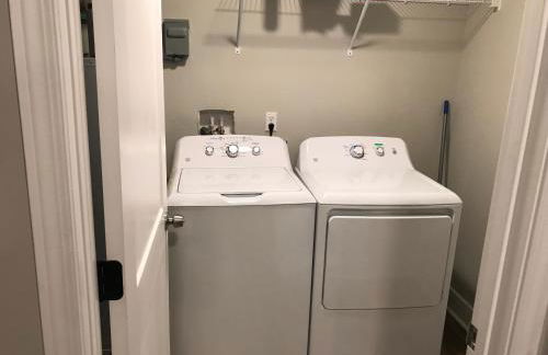 Brand New 3 bedroom 2 bath Home (Built 2022) - Foto 6