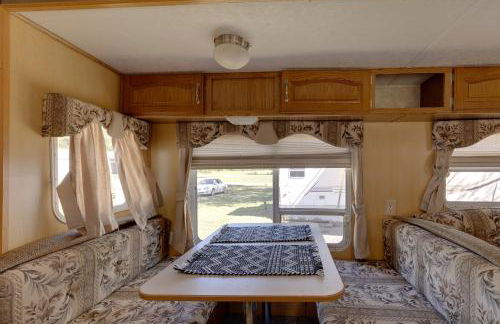 2 Mi to Lake Guntersville Peaceful Camper Home - Foto 9