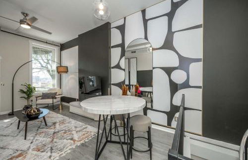 Queen City Views 2 Sleeps 2 - Foto 9