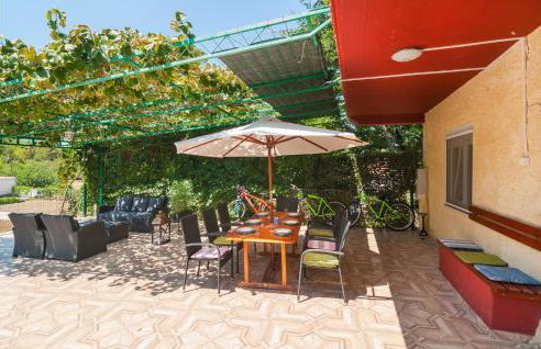 Four-Bedroom Holiday Home Kucice With A Fireplace 09 - Photo 4