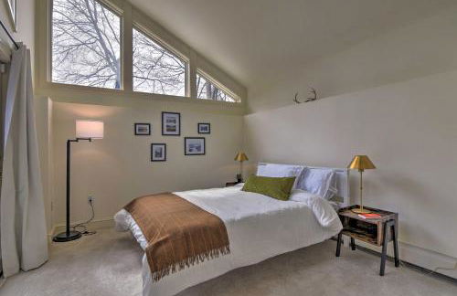 Catskill Getaway on 6 Acres with Swimming Pond! - Foto 19