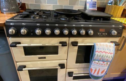 Charming and Cosy Country Cottage with Log Burner - Foto 20