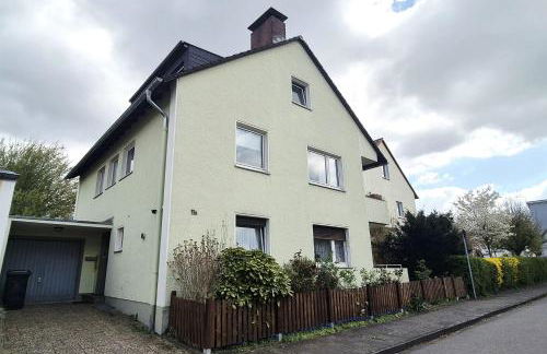 Cozy-Stay III, 2-Room Flat for Vacation & Messe, Düsseldorf, Perfect Connectivity - Foto 13