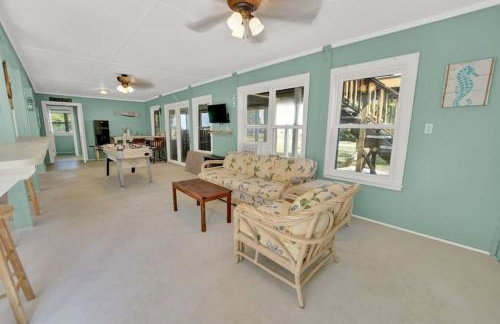 Pet-Friendly Bay View Home w/ Screened Pool Near Lighthouse - Foto 44