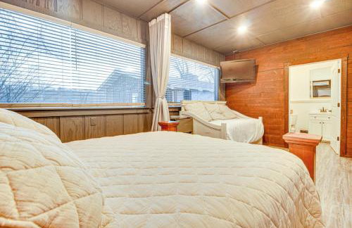 Fish House with Deck, Fire Pit and River Views - Foto 36