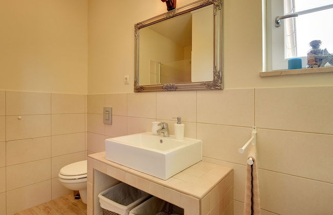 Detached Villa With Swimming Pool in the East of Istria Near the Sea - Foto 16