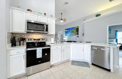 Beach Theme Vacation Pool Spa Home Mins to Disney - Foto 14