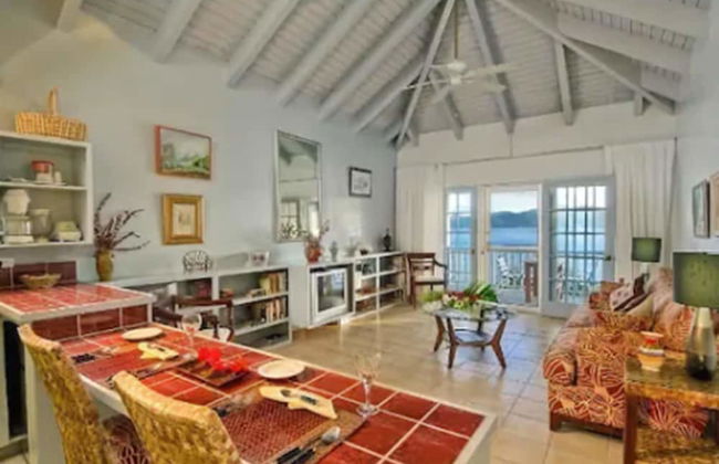 Fort Recovery Beachfront Villa & Suites Hotel - Foto 2