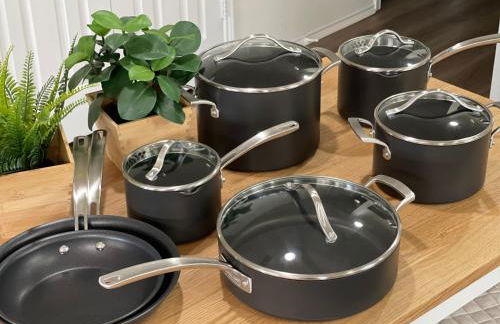 Perfect 4Bd with King Bed Vacation Home - Photo 39