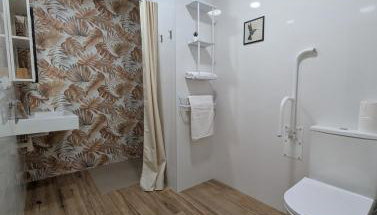 Tucán - Central Apt - Turia Park by Río Turia Apartments - Foto 5, towels, Shower