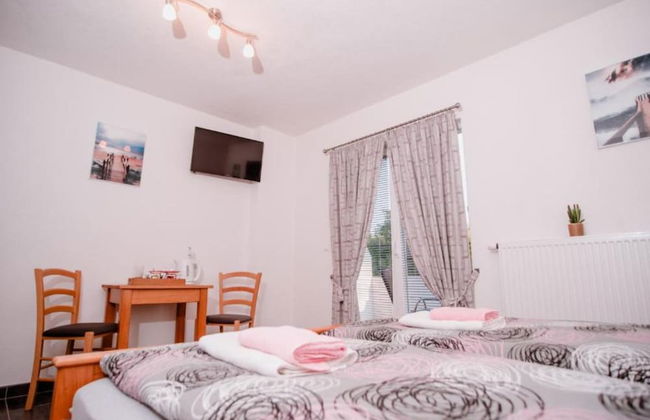 Mountain Serenity Rooms - Foto 8