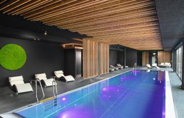 Black Forest Lodge - Photo 16