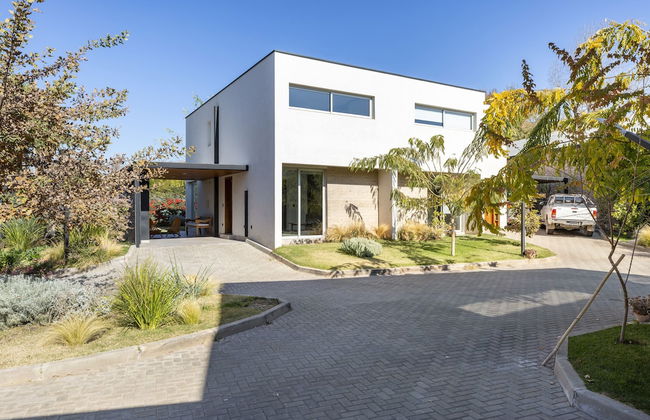 The Acacia Village by Vilvey Turismo - Photo 1