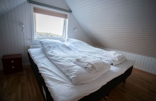 Red Robin - Vacation homes next to Svartifossur waterfall - Photo 24