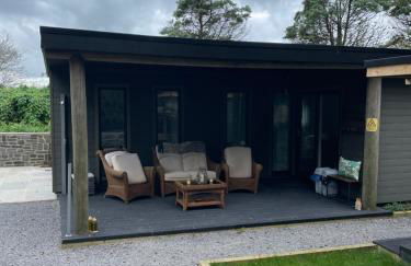 Garden Retreat Wales - Photo 1