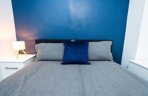 Comfy 4 Bed House near Notts City Centre - FREE Parking - Foto 25