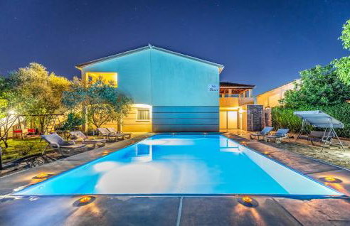 Vila Desire - Foto 1