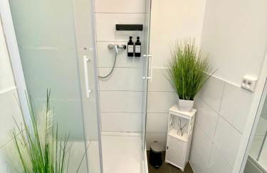 Street View Apartment - 2SZ - 1WC - 1DU - 1Kü - Foto 5