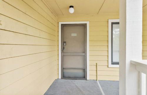 Beachy Days Escape - Cozy Haven Steps From Beach! - Foto 14