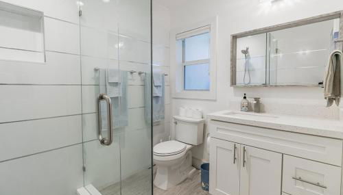 Spacious Fort Lauderdale HEATED Pool House, Grill and Beach 2.9 miles - Foto 2