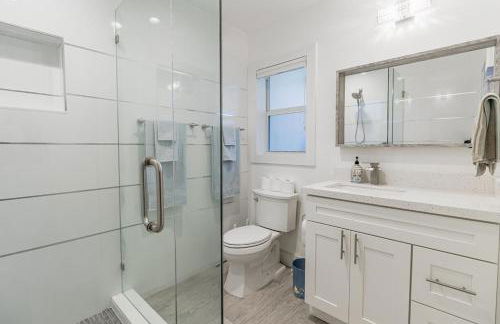 Spacious Fort Lauderdale HEATED Pool House, Grill and Beach 2.9 miles - Foto 2