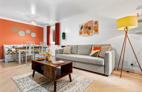 Azalea Apartment Home comforts by the river - Foto 9