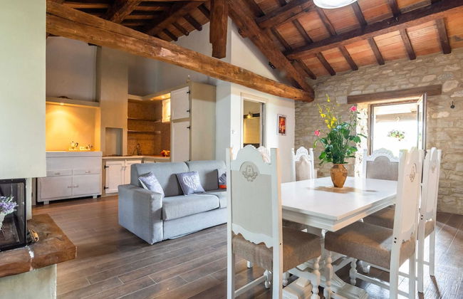 Beautiful Apartment in Sestino With Garden - Photo 64