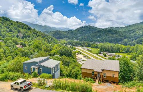 Hike and Ski Mtn-View Retreat in Maggie Valley! - Foto 22