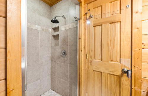 Above and Beyond, Cabin with Massive Views Near Helen - Foto 29