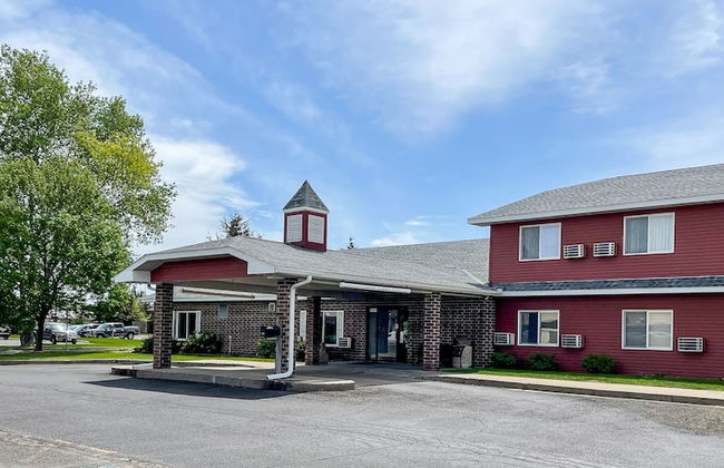 Hudson Inn & Suites - Foto 35