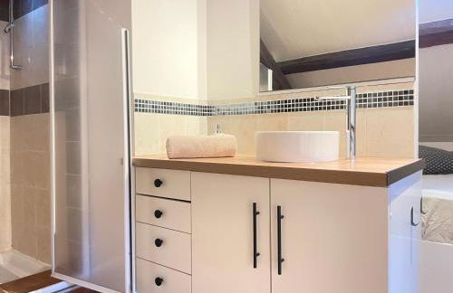 Le Duplex Cosy - Gare & Cité Gastronomique - Foto 13