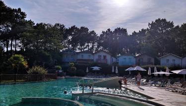 Maisonnette cosy avec Piscine golf et océan à vélo - Foto 3