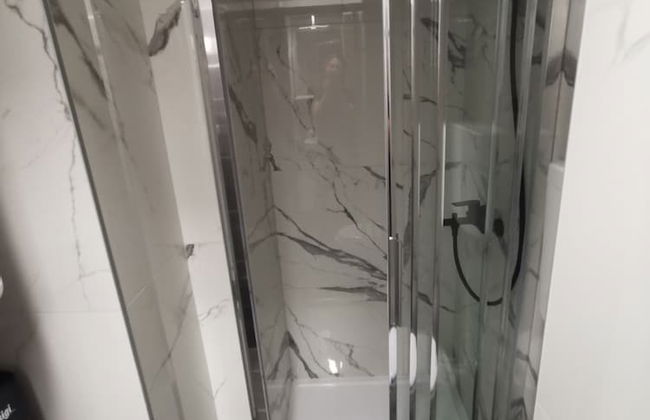 M & J Central Suites - Photo 72