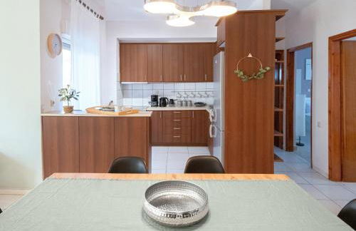 Omalia Apartment - Photo 12