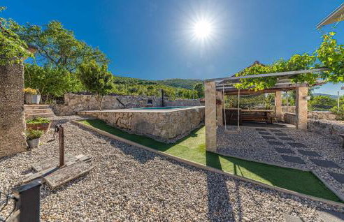 Nice Home In Trolokve - Foto 2