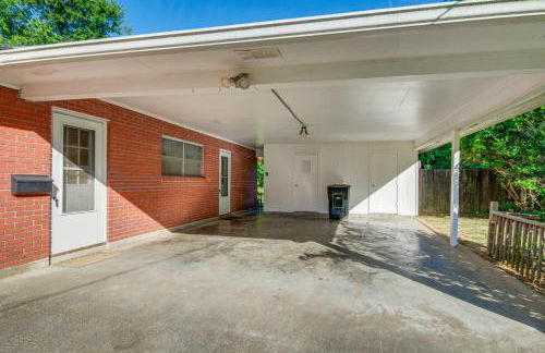 Inviting Vicksburg Home with Patio and Charcoal Grill! - Foto 23