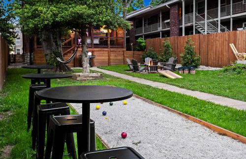 The Gatsby Carriage House Luxe Stay w Game Room - Foto 52