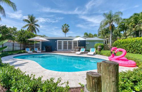 Enchanting Juno Beach Home! Sleeps 8! - Photo 1