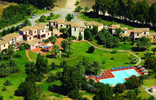 Classical Residence Baia Delle Palme 2 Bedroom Sleeps 6 Trillo 6 - Foto 32