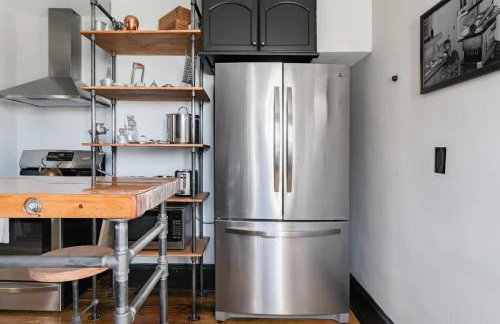 Industrial Loft Offers Historic Feel with Modern Amenities 3BR & 2BA #DCottage - Foto 19