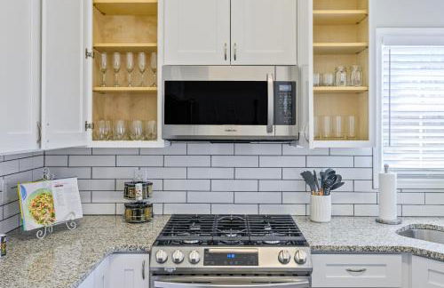 Plan A Trip To The Lake In This Open Air Cozy Home - Photo 11