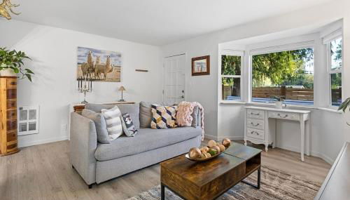 Seattle cottage - Photo 3