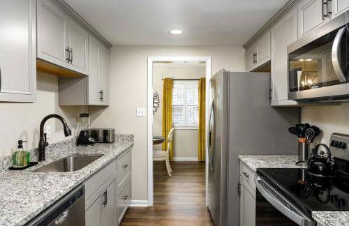 Aqua Oasis - Central & Stylish - 3 BR / 3 BA - Foto 28